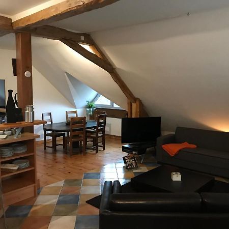 Le Pipapo Apartment Saint-Martin-de-Bavel Екстериор снимка